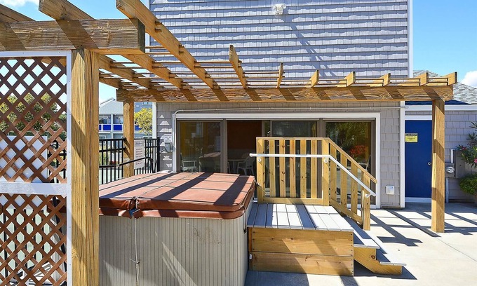 Fenwick Island Condo | FREE DAILY ACTIVITIES! Charming 2 bedroom, 2 bath unit located in a quiet resort community
