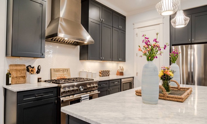 Green Hills House | Free Night* | Above Nashville Coastal | 3 miles Nashville | Groups I Events