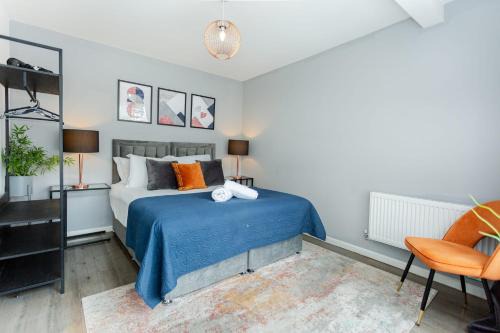 Cheetham Hill House | Free Parking 5 Minutes from City Centre