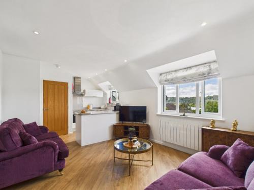 Bowness-on-Windermere Apartment | Free Private parking on site - Central location