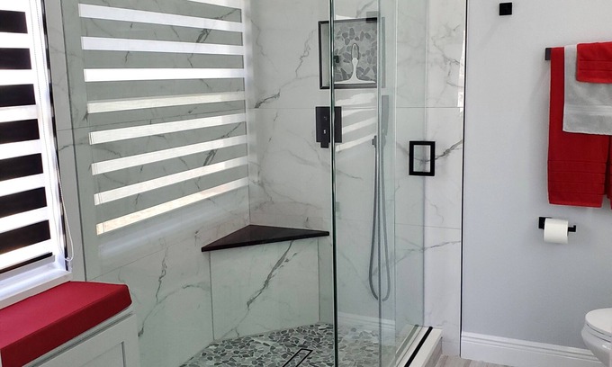 Highgate Park Villa | Free wiFi in upgraded villa with private pool in Gated community