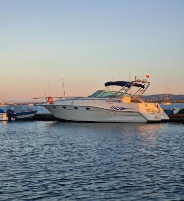 Faro Boat Rental | Freedom boat house