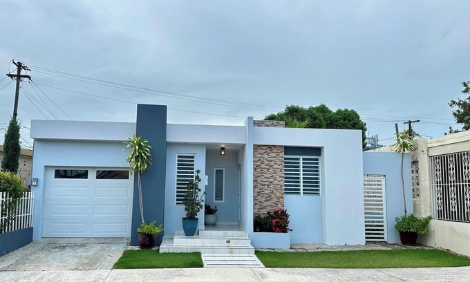 Gobernador Pinero House | Freedom House San Juan SJ