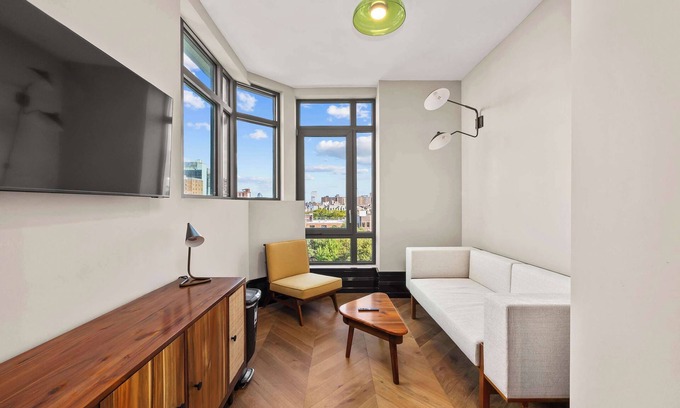 Bowery Condo | Freeman II by Rove | 1BR Condo w/Shared Amenities