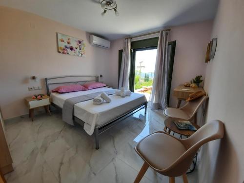 Sarlata Apartment | Freesia Grand Sea View Residence