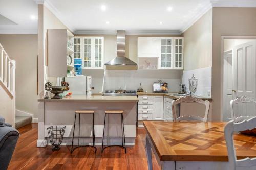 Fremantle Apartment | Fremantle Accommodation Villas Arundel St