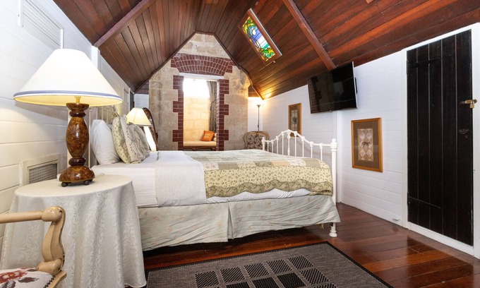 Fremantle Bed & Breakfast | Fremantle Bed and Breakfast