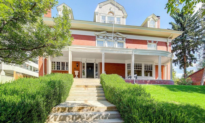 Capitol Hill House | French Consulate Mansion/5BR Sleeps 12/Downtown