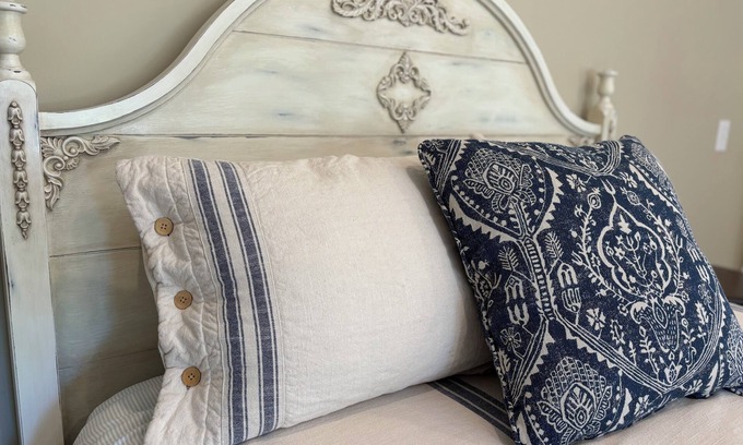 Bloomington House | French Country Guest HousenEasy access to Brown County and IU