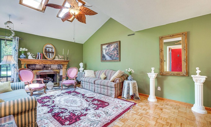 Malta House | French-Inspired Townhome 9 Mi to Saratoga Springs!