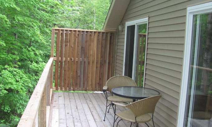 Saugeen 29 Cottage | Frenchman Bay Cottages-The Flat