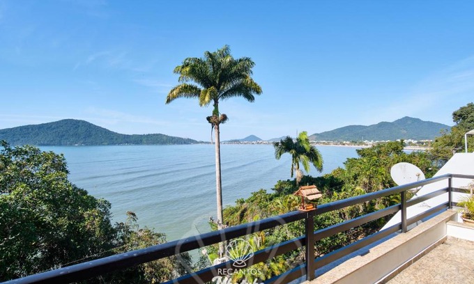 Pereque-Acu Apartment | Frente pro MAR, linda VISTA, com piscina e 2 Suítes, no centro de Ubatuba, RECANTO 4