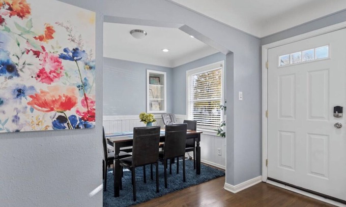 Ferndale House | Fresh and Remodeled Ferndale 3 BR Getaway