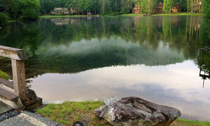Sapphire Villa | Fresh Mountain Air, Beautiful Views, Lakes, Waterfalls. Pets Welcomed!