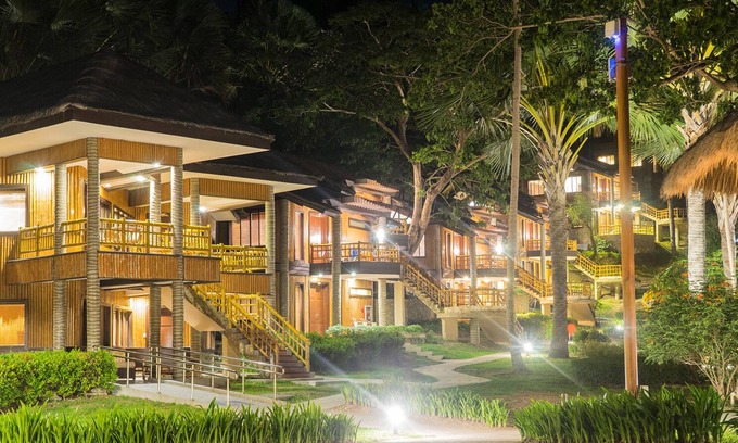 Puerto Galera Hotel | Fridays Puerto Galera