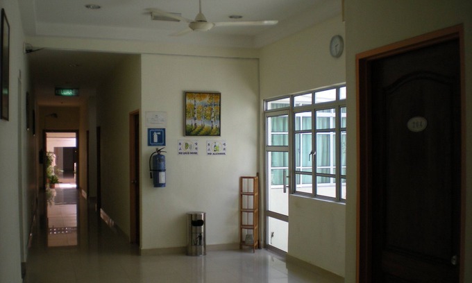 Historic George Town Hotel | Friendship Motel