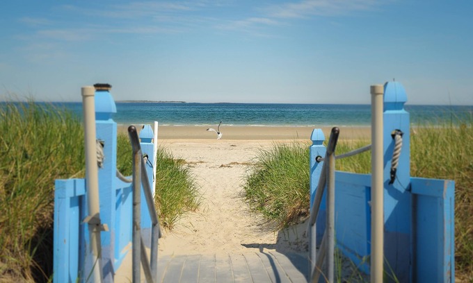 Old Orchard Beach Hotel | Friendship Oceanfront Suites