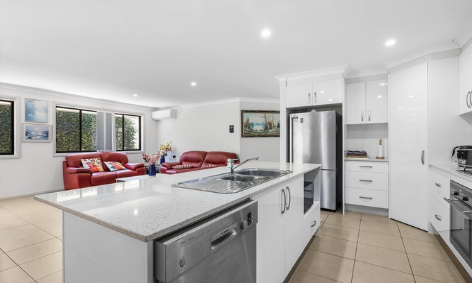 South West Rocks House | Fritzy's Oasis 7 Tallowwood