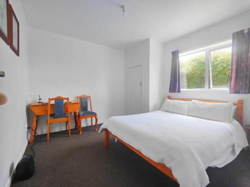Johnsonville Apartment | from 128 for two bedrooms property in Wellington