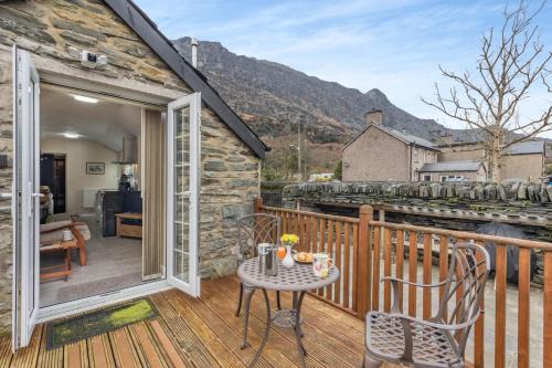 Tanygrisiau House | Fron Hyfryd