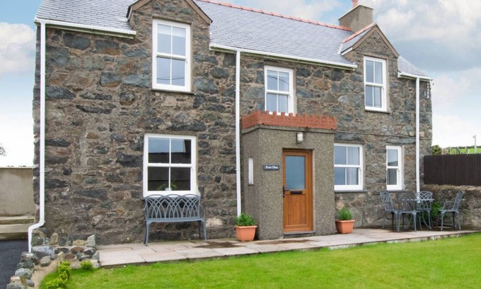 Aberdaron House | Fron Olau in the beautiful Pwllheli