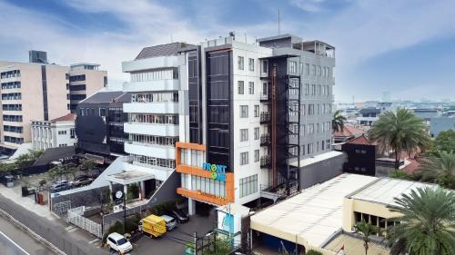Jakarta Hotel | Front One Boutique Hotel Taman Anggrek