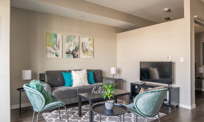 Court Avenue Entertainment District Apartment | FRONTDESK Confluence on 3rd Apt Downtown Riverwalk Trails