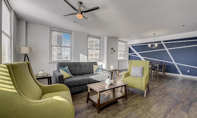 Downtown Fort Worth Apartment | FRONTDESK Historic Electric Bldg Apts Downtown Fort Worth