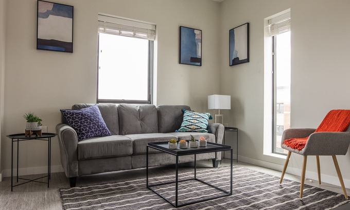 Downtown Des Moines Apartment | FRONTDESK Rowat Lofts East Village Des Moines