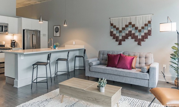 Downtown St. Louis Apartment | FRONTDESK Tower at OPOP Apts Downtown St Louis