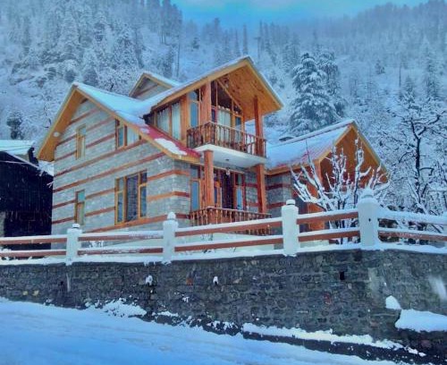 Manali Ski Chalet | Frostvale Private 3 Bedroom Cottage
