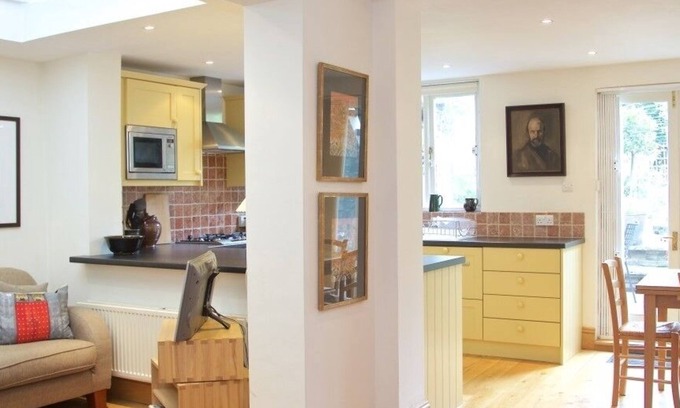 Parsons Green and Walham Apartment | Fulham two bedroom London Flat to Rent