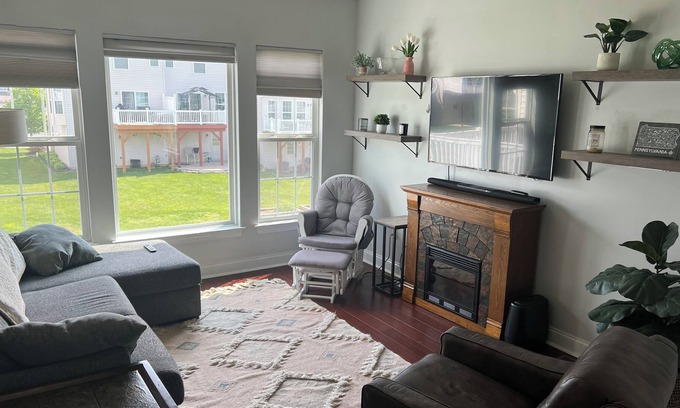 Bellefonte House | Full house 5 minutes from PSU and Downtown State College. Pet Friendly