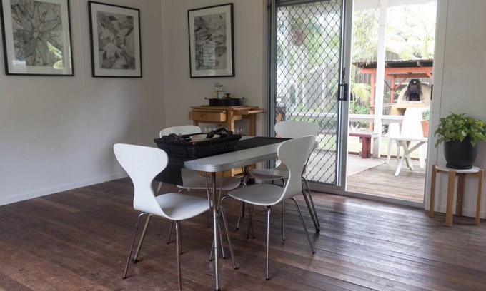 Diggers Camp Cottage | Full house