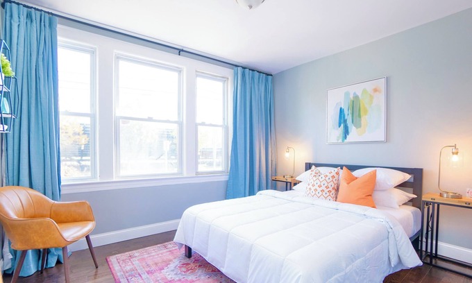 Newark House | Full House Family Retreat at The Hillside! W/Parking & Near EWR & NYC