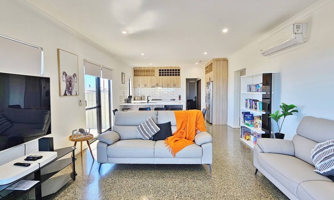 Kalbarri House | Full House | Kalbarri | Views | Sleeps 8