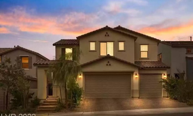 Lake Las Vegas House | Full luxury house with heated pool for Formula One