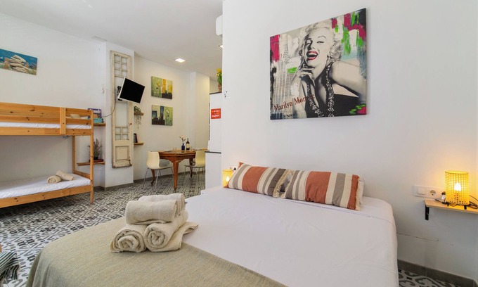 Sant Adria de Besos Apartment | Fully equipped studio, 15 minutes from downtown BCN, 8 min. walk from the beach