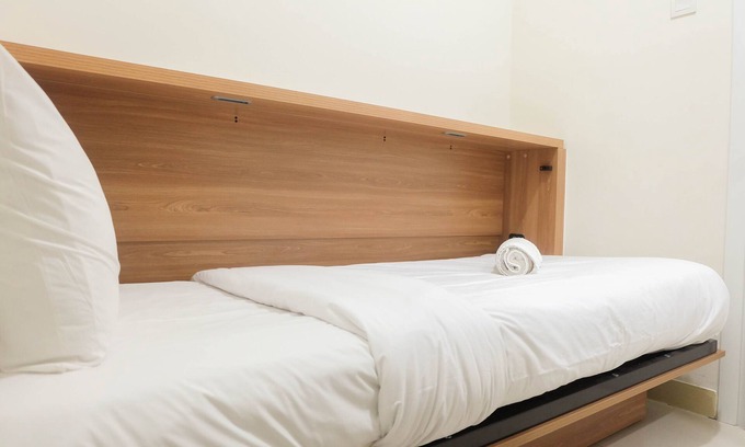 Rawasari Apartment | Fully Furnished and Comfortable 2BR Green Pramuka Apartment