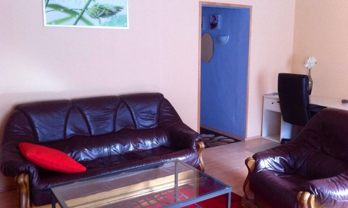 Solingen Apartment | Fully furnished apartment in the city of blades in the mountainous country for rent