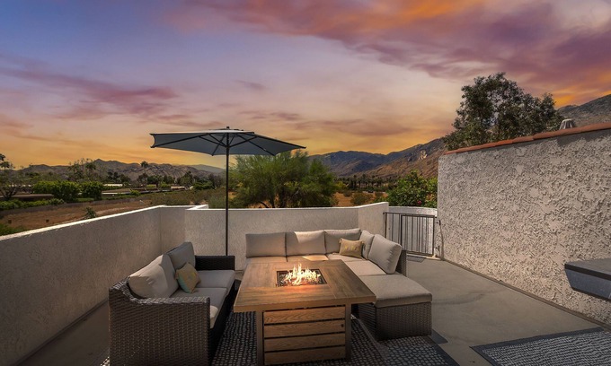 Baristo Condo | Fully renovated! Fantastic 2BR-prime location, mountain views, sparkling pool.