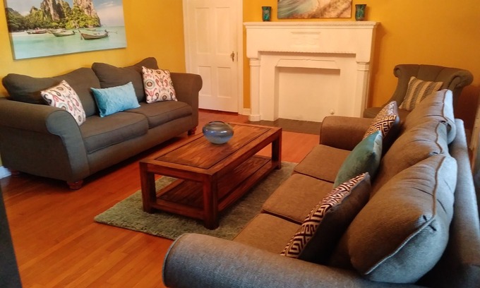Monte Vista Apartment | FUN! 3 miles to DT/Riverwalk, nr Trinity U, The Pearl, Fort Sam, In Monte Vista