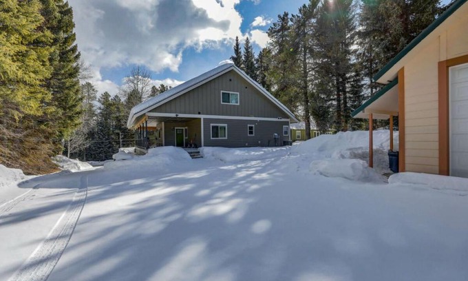 McCall House | Fun Amok by Casago McCall - Donerightmanagement