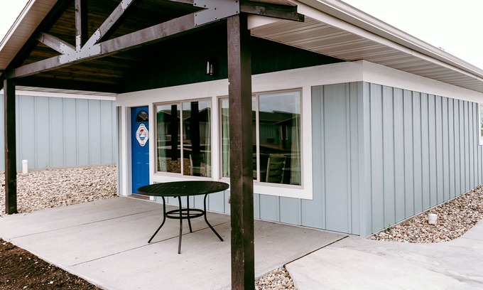 Spirit Lake Cottage | Fun Family Boat Cottages at Bridges Bay!!