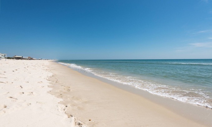 Southpointe House | Fun for All at Turtle Crawl! Great House w/PRIVATE POOL! 1 min. walk to Beach!