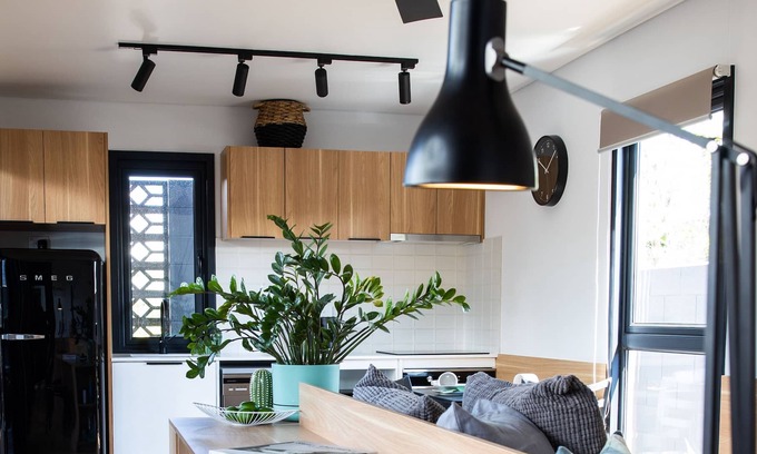 New Farm Apartment | Funky Little Shack 2