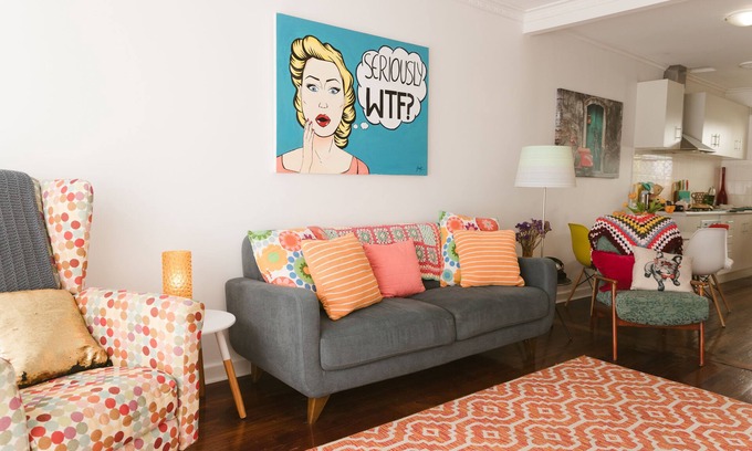 Henley Beach Apartment | FUNKY TWO BEDS Cozy: Quirky: Comfy. Come stay!