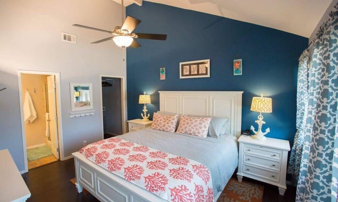 Hermosa Village Condo | Funtierland + Under the Sea + Walk to Disneyland Resort + Pool