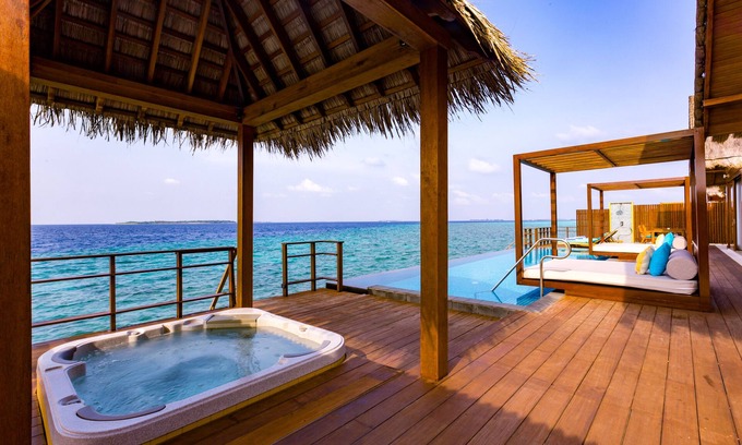 Furaveri Hotel | Furaveri Maldives