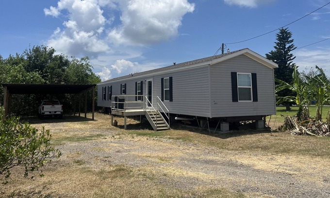 Empire House | Furnished 3 Bedroom 2 Bath Home w/ Covered Parking